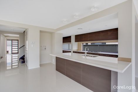 Property photo of 52 North View Street Hope Island QLD 4212