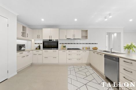 Property photo of 3 Rosemary Drive Hastings VIC 3915