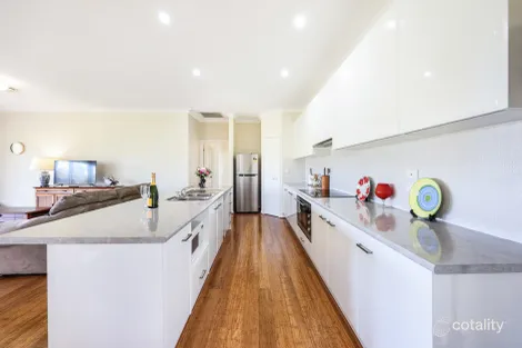Property photo of 1 Bakewell Circuit Scone NSW 2337