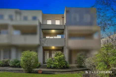 60 Annecy Lane, Pakenham, VIC 3810