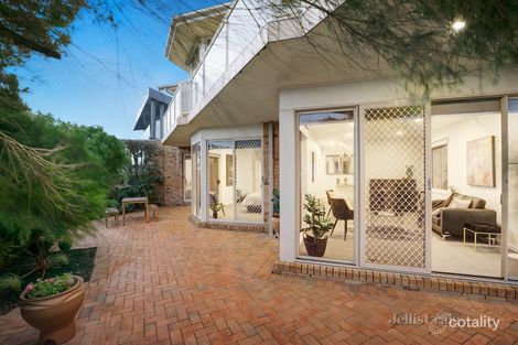 Property photo of 182 Beach Road Parkdale VIC 3195