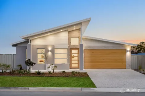 Property photo of 6 Casa Circuit South Nowra NSW 2541