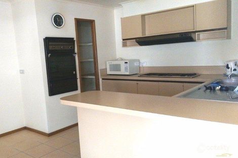 Property photo of 7 Willis Close Hampton Park VIC 3976