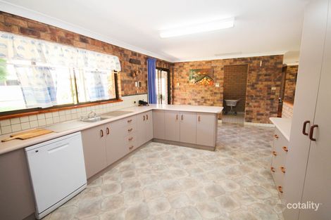 Property photo of 12 Tulare Crescent Inverell NSW 2360