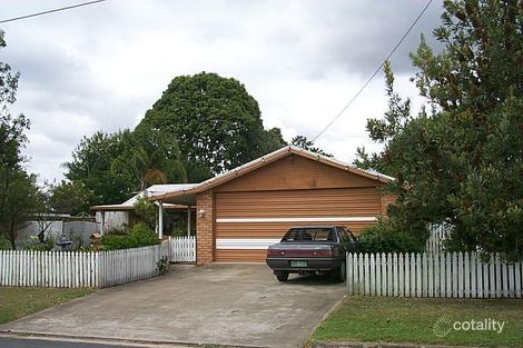 16 Carlos St, Hillcrest, QLD 4118