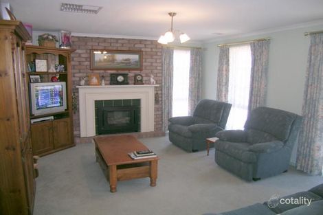 Property photo of 1 Howell Crescent Kangaroo Flat VIC 3555
