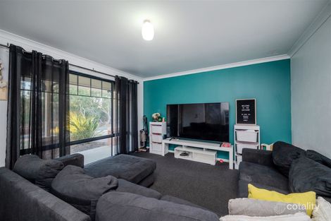 Property photo of 15 Thicket Circuit Banksia Grove WA 6031