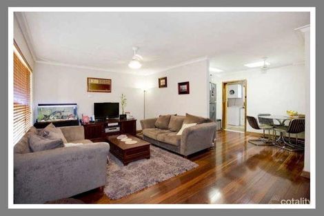 594 Morley Dr, Morley, WA 6062