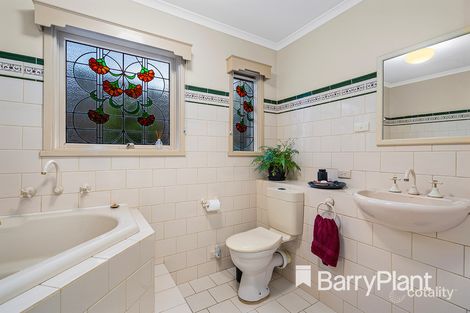 Property photo of 6 Johns Crescent Mount Evelyn VIC 3796