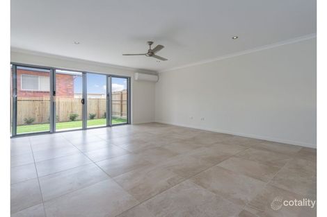Property photo of 1/261 Auckland Street South Gladstone QLD 4680