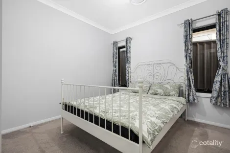 Property photo of 17 Salinger Street Box Hill NSW 2765