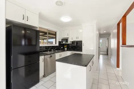 Property photo of 40 Allen Road East Greenmount QLD 4359