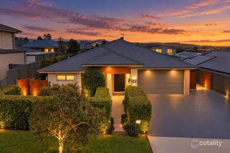 7 Mountain Ash St, Calderwood, NSW 2527