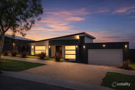 Property photo of 12 Col James Way Taylor ACT 2913