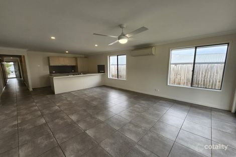 27 Eagleton Cres, Leichhardt, QLD 4305