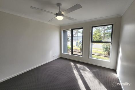 Property photo of 27 Eagleton Crescent Leichhardt QLD 4305