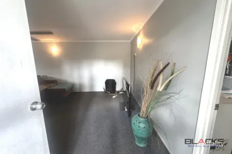Property photo of 21 Donovan Crescent Dysart QLD 4745
