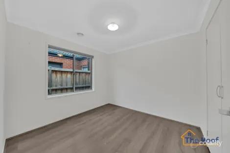Property photo of 6 Thrive Avenue Mount Duneed VIC 3217