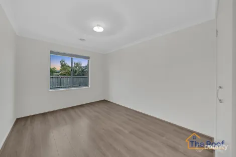 Property photo of 6 Thrive Avenue Mount Duneed VIC 3217