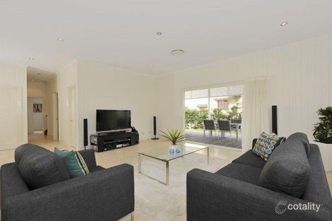 Property photo of 35 Henderson Street Camp Hill QLD 4152