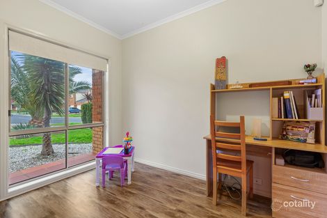 Property photo of 79 Jade Way Hillside VIC 3037