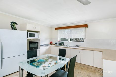 Property photo of 23 Reservoir Road Manoora QLD 4870