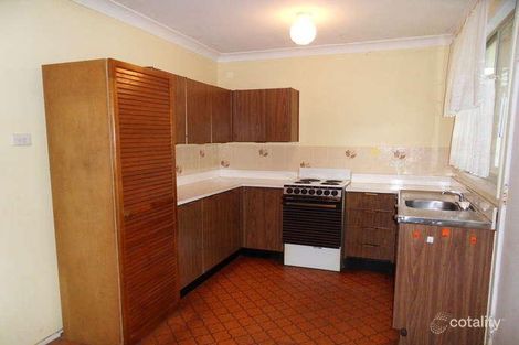 Property photo of 37 St James Avenue Berkeley Vale NSW 2261