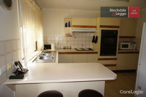 Property photo of 2/11 Young Street Drouin VIC 3818