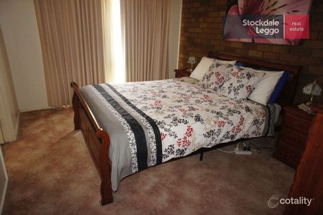 Property photo of 2/11 Young Street Drouin VIC 3818