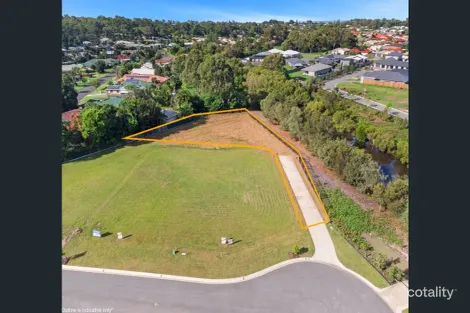 Property photo of 32 Oceanview Point Vernon QLD 4655
