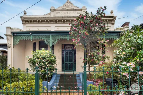 215 Lydiard St N, Soldiers Hill, VIC 3350