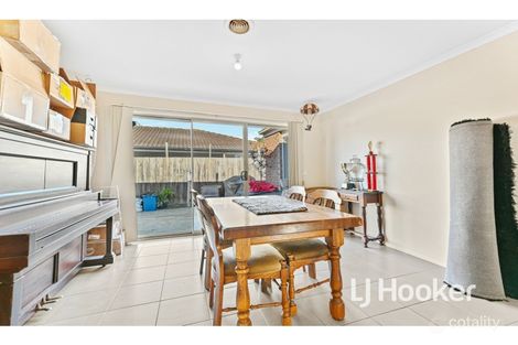Property photo of 36 Parman Avenue Pakenham VIC 3810