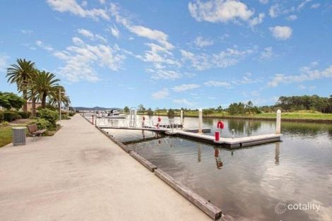 Property photo of 4 Trinity Crescent Hope Island QLD 4212