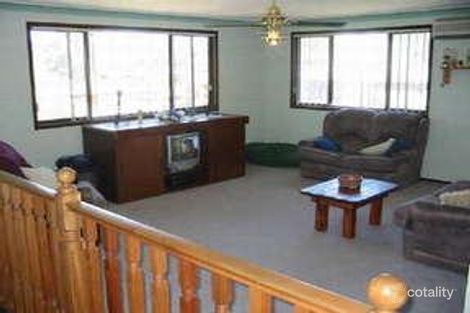 Property photo of 4 Gona Place Glenfield NSW 2167
