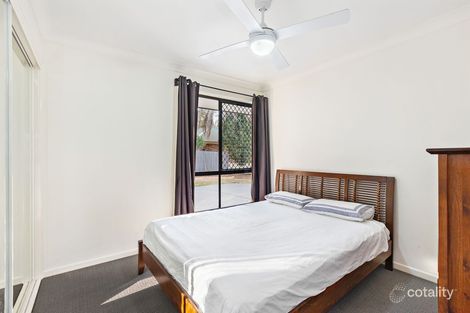 Property photo of 5 Berrington Close Forest Lake QLD 4078