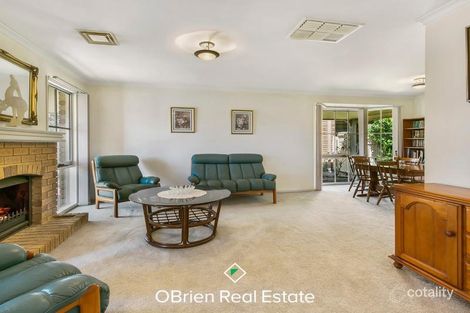 Property photo of 2 Bokissa Drive Frankston VIC 3199
