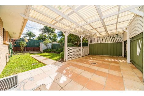 Property photo of 2/14 Botanical Drive Labrador QLD 4215