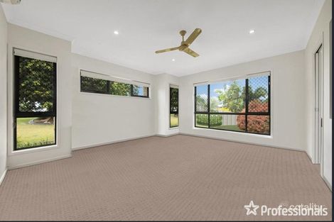 Property photo of 11 Eucalyptus Place Kirkwood QLD 4680