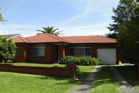 8 Craig Ave, Moorebank, NSW 2170