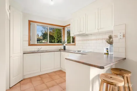 Property photo of 227A Para Road Greensborough VIC 3088