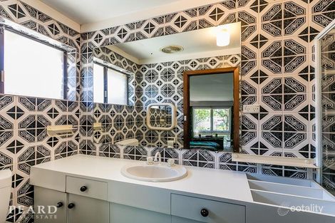 Property photo of 23 Guinevere Way Carine WA 6020