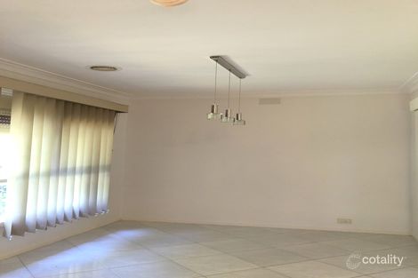 Property photo of 4 Harmony Court Springvale South VIC 3172