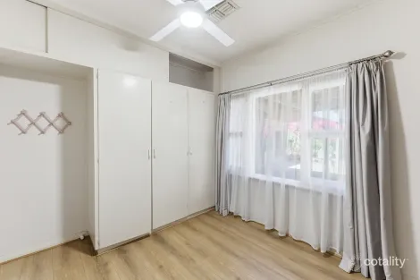 Property photo of 5 Tilley Court Marion SA 5043