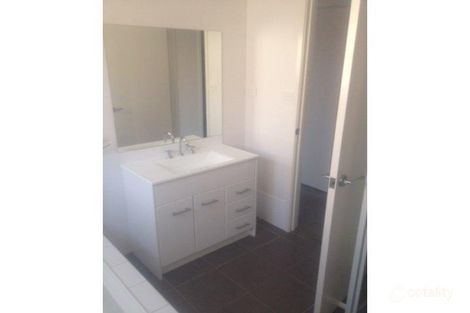 Property photo of 93 Wunderly Circuit Macgregor ACT 2615