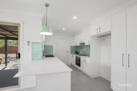 Property photo of 21 Gawthorne Place Mudgee NSW 2850