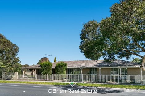 Property photo of 2 Bokissa Drive Frankston VIC 3199