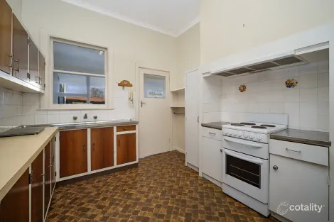 Property photo of 18 Goldsmith Street Hamilton VIC 3300