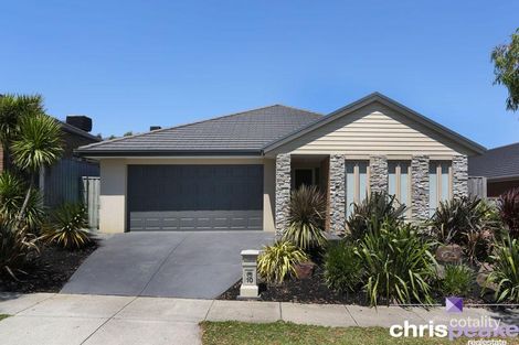 Property photo of 10 Monarch Road Berwick VIC 3806