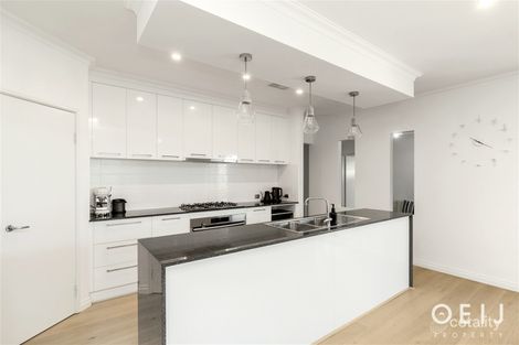 Property photo of 34 Davenport Approach Wandi WA 6167