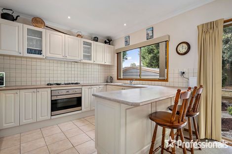 Property photo of 17 Batterbee Drive Mooroolbark VIC 3138